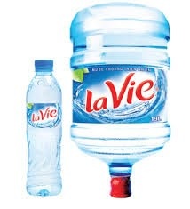 Nước uống Lavie đóng bình 19l tại quận 2 TPHCM
