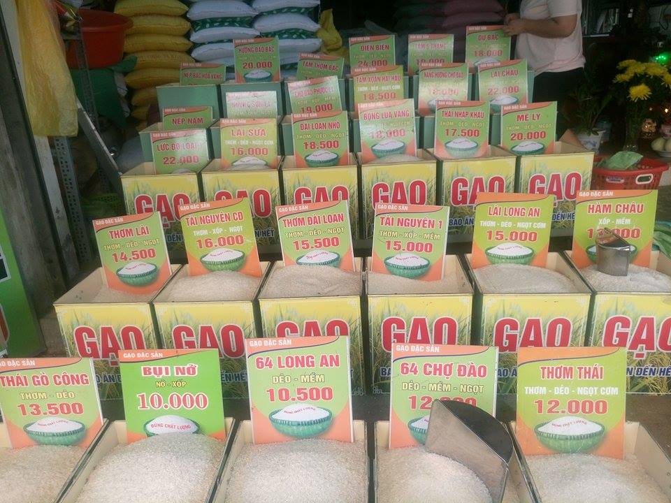 Các sản phẩm gạo được bán tại Nhung Gạo